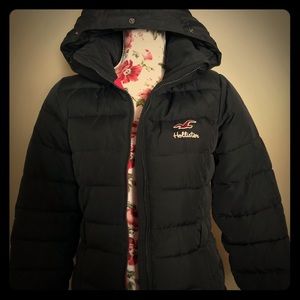Hollister puff coat